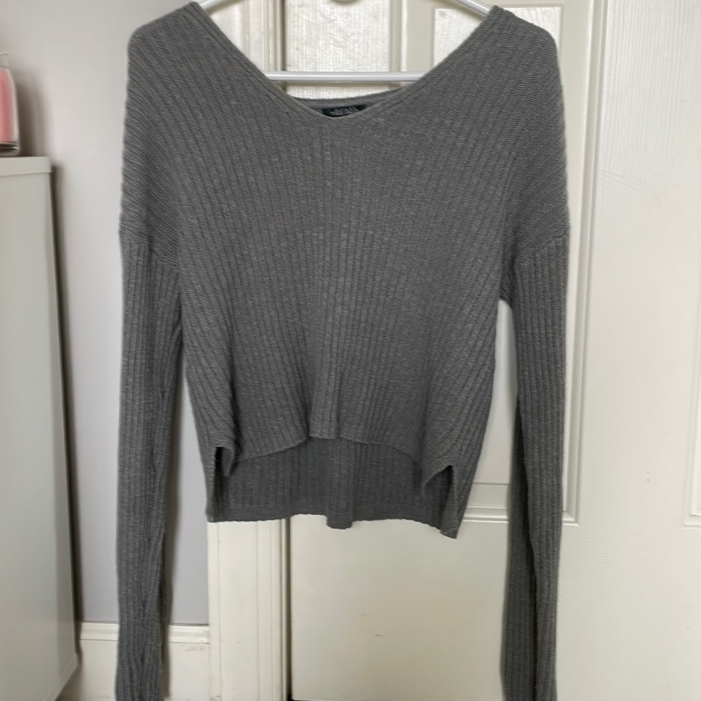 Grey sweater